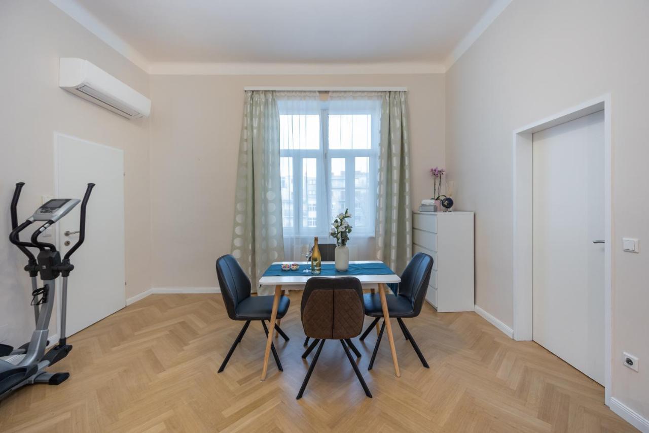 Charming Apartment Near Prater 비엔나 외부 사진