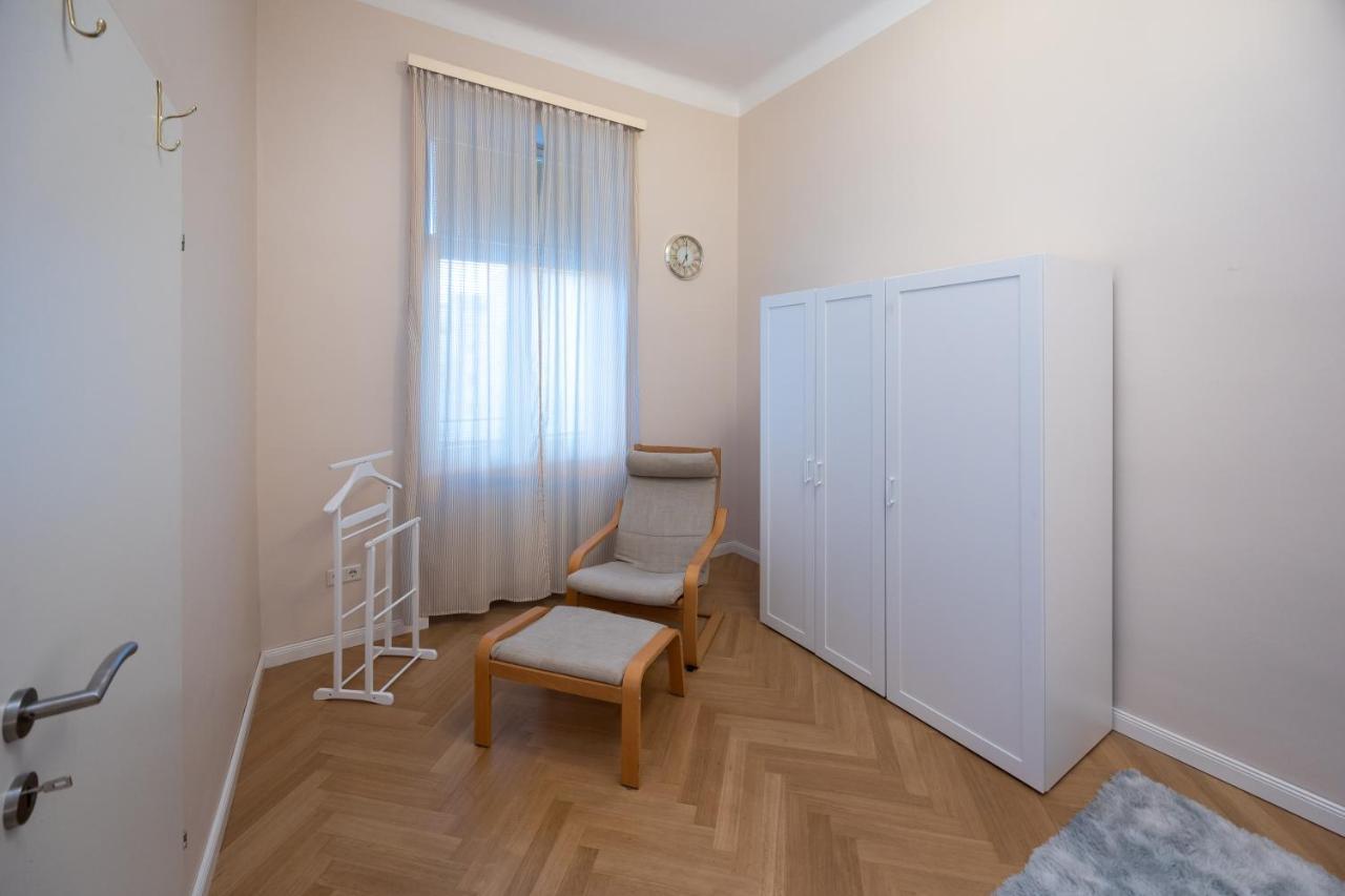 Charming Apartment Near Prater 비엔나 외부 사진