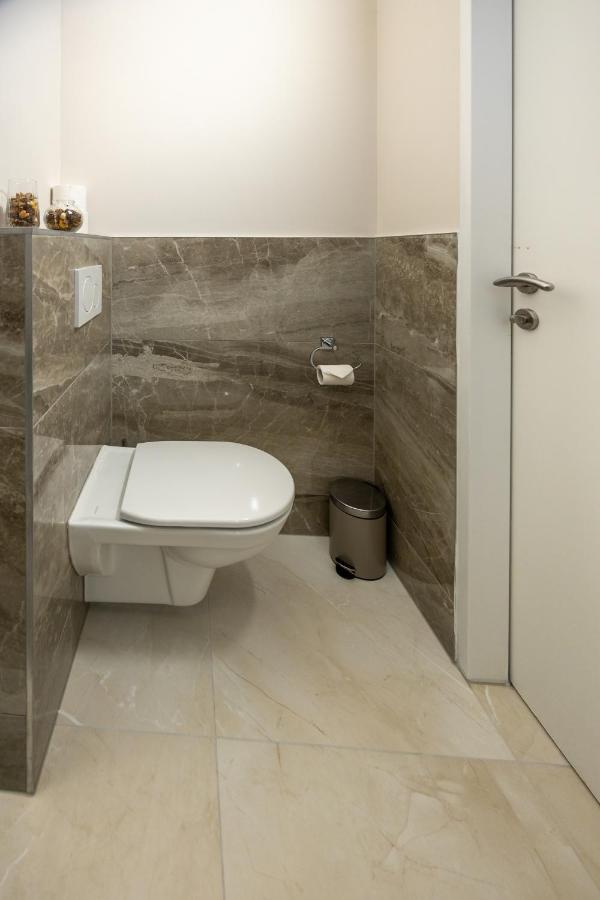 Charming Apartment Near Prater 비엔나 외부 사진